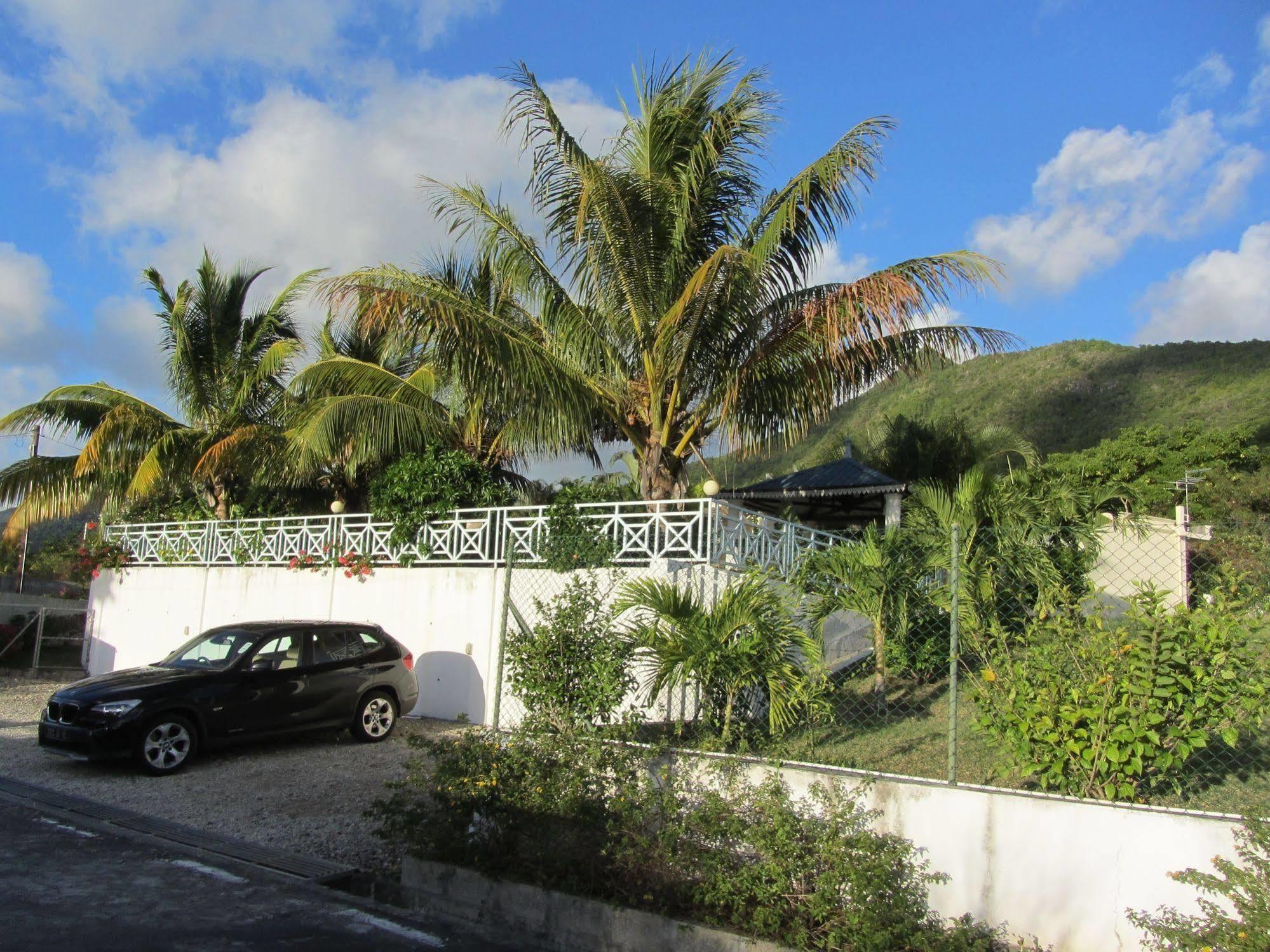 Marisa Residences La Gaulette Luaran gambar
